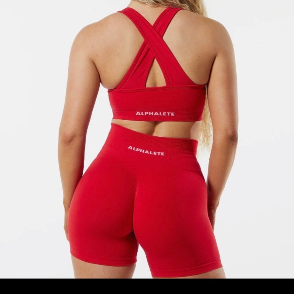 Alphalete amplify shorts